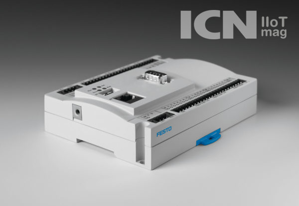 4 개의 IO-Link 마스터 포트가 있는 소형 컨트롤러 CECC를 사용하여 경쟁력 있고 일관된 분산 설치가 가능하다.