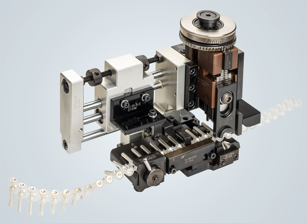 하르팅, 고품질 회전 가공 접점용 ‘압착 교체 유닛’ 공개… 조립 공정 가속화 하르팅, 고품질 회전 가공 접점용 ‘압착 교체 유닛’ 공개… 조립 공정 가속화