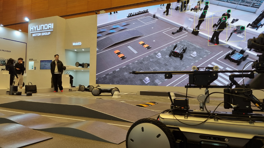 현대차그룹, 피지컬 AI와 로보틱스로 ‘자율 제조’의 새 지평 열다 현대차그룹, 피지컬 AI와 로보틱스로 ‘자율 제조’의 새 지평 열다